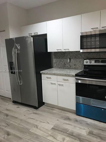 2476 Cordoba Bnd 2476, Weston, FL 33327