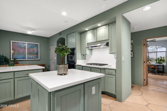 10433 E PALO BREA Drive 42, Scottsdale, AZ 85262