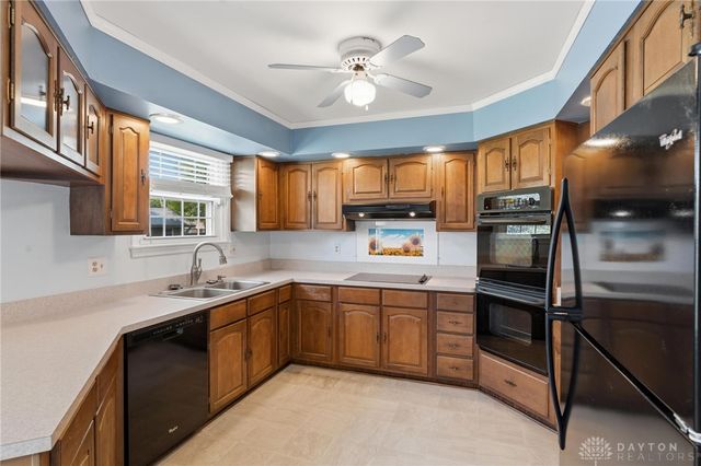 2196 Red Rock Drive, Beavercreek, OH 45431
