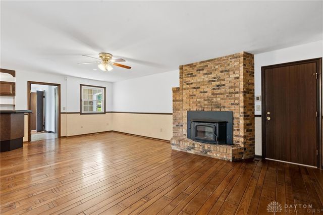 2196 Red Rock Drive, Beavercreek, OH 45431