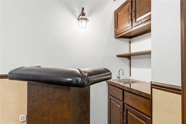 2196 Red Rock Drive, Beavercreek, OH 45431