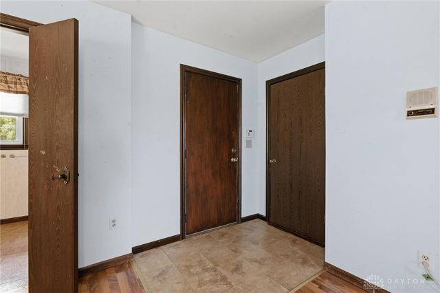 2196 Red Rock Drive, Beavercreek, OH 45431