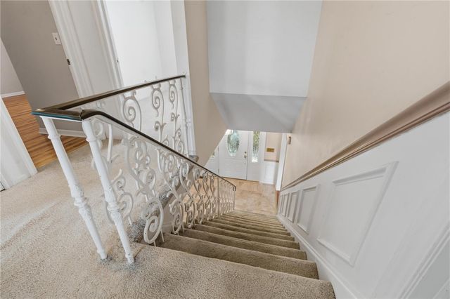 2196 Red Rock Drive, Beavercreek, OH 45431