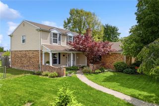 2196 Red Rock Drive, Beavercreek, OH 45431