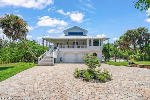 6062 Dinkins Lake RD, Sanibel, FL 33957