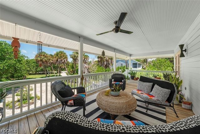 6062 Dinkins Lake RD, Sanibel, FL 33957