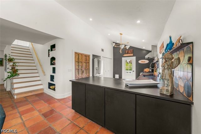 6062 Dinkins Lake RD, Sanibel, FL 33957