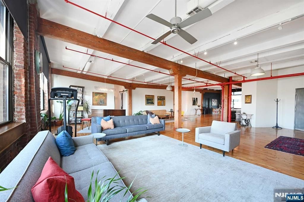 1620 Manhattan Avenue C3, Union City, NJ 07087