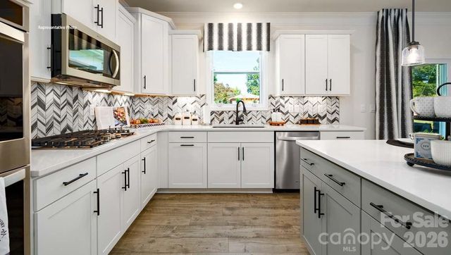 6166 Sylvan Drive, Denver, NC 28037