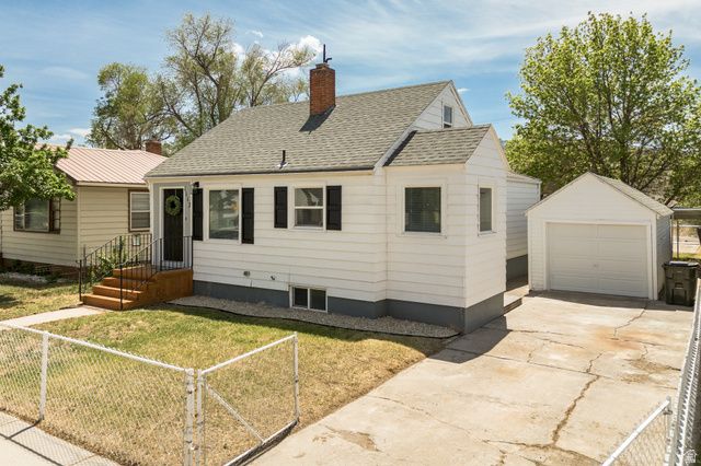 1117 S 3RD AVE, Pocatello, ID 83201
