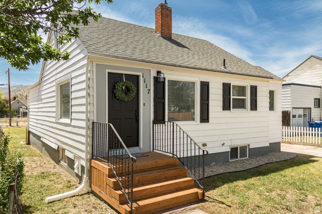 1117 S 3RD AVE, Pocatello, ID 83201