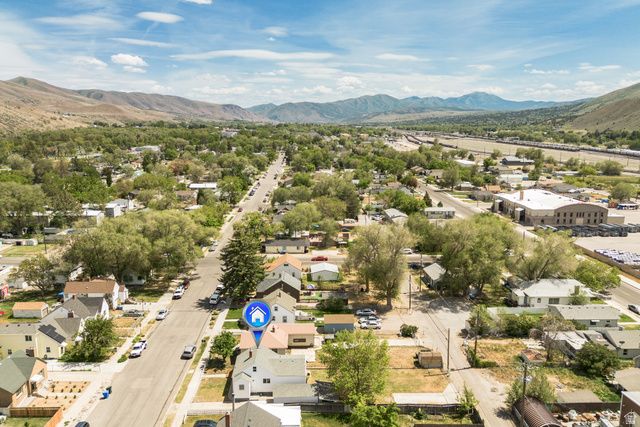 1117 S 3RD AVE, Pocatello, ID 83201