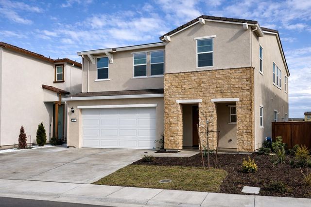 201 Twilight Peak Ct, Roseville, CA 95747