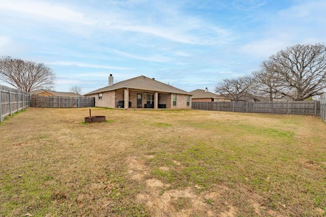 3005 Stroll Drive, Granbury, TX 76049