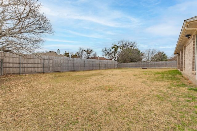 3005 Stroll Drive, Granbury, TX 76049