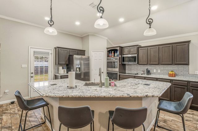 3005 Stroll Drive, Granbury, TX 76049