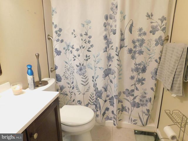 33 W CHESTER PIKE #C10, Ridley Park, PA 19078
