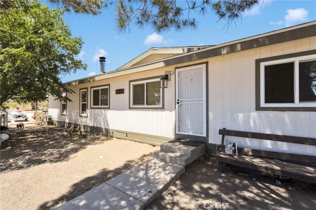 12352 Nugget, Phelan, CA 92371