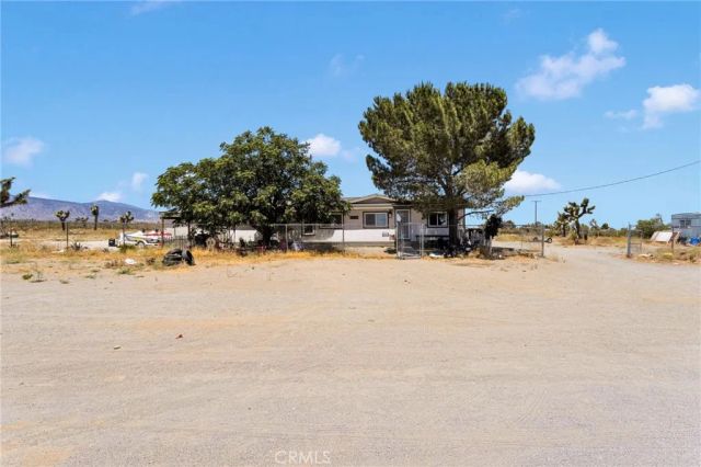 12352 Nugget, Phelan, CA 92371