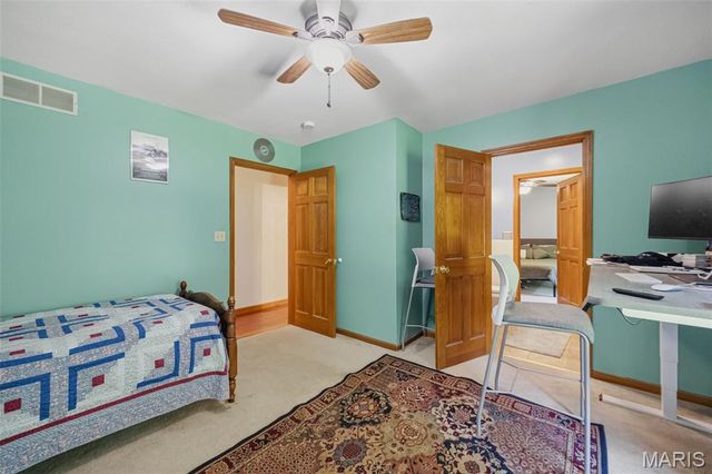 3939 Burgio Lane, Hillsboro, MO 63050