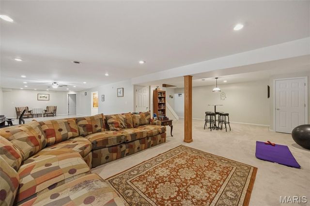 3939 Burgio Lane, Hillsboro, MO 63050