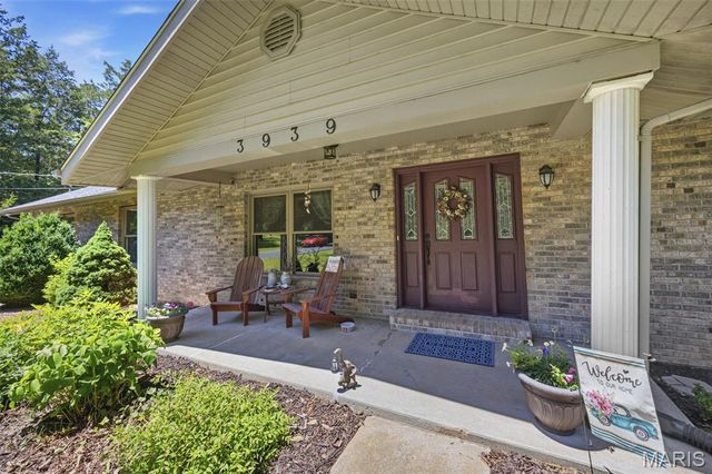 3939 Burgio Lane, Hillsboro, MO 63050