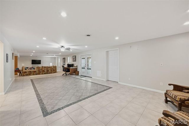 3939 Burgio Lane, Hillsboro, MO 63050