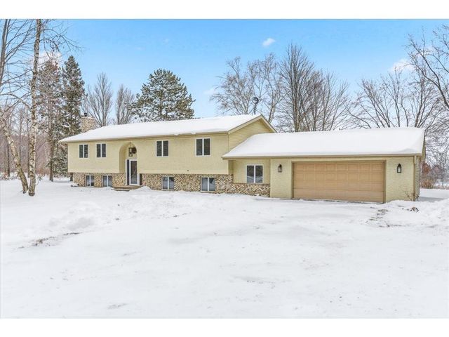 1735 Highway 63, New Richmond, WI 54017