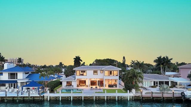 4555 W Tradewinds Avenue, Lauderdale-By-The-Sea, Fort Lauderdale, FL 33308