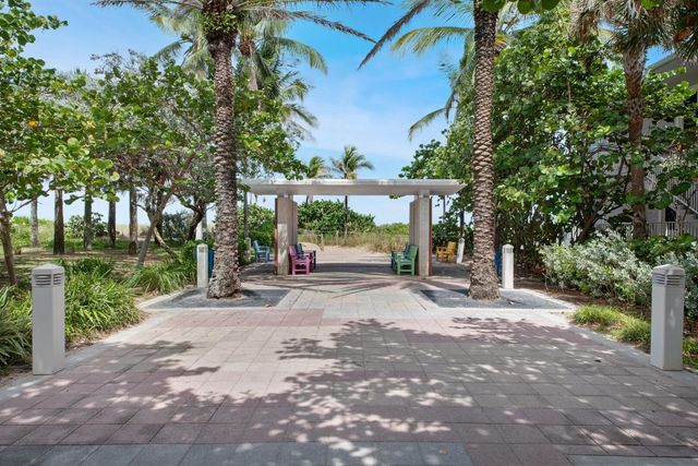 4555 W Tradewinds Avenue, Lauderdale-By-The-Sea, Fort Lauderdale, FL 33308