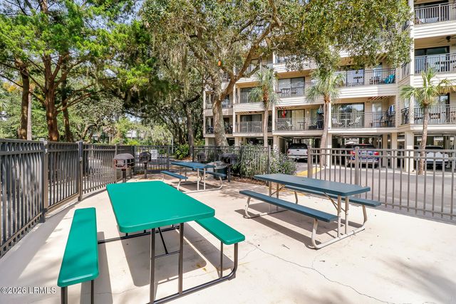 23 S Forest Beach Dr Apt 207, Hilton Head Island, SC 29928