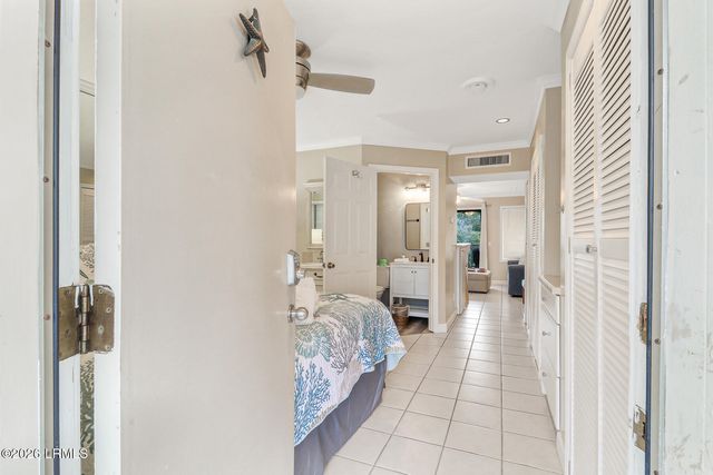 23 S Forest Beach Dr Apt 207, Hilton Head Island, SC 29928