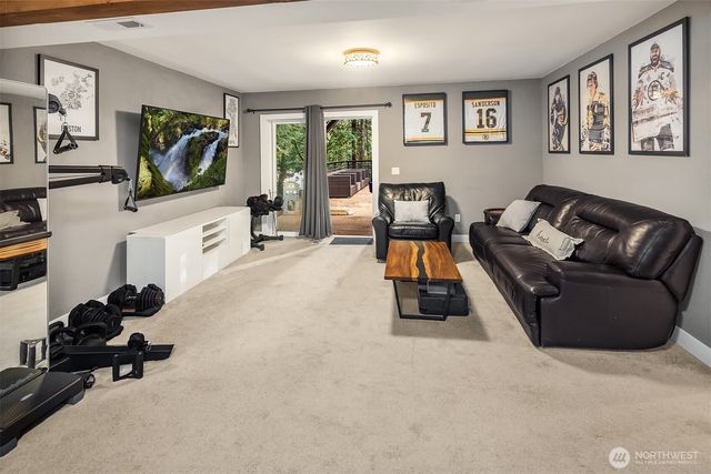 19841 NE 174th Street, Woodinville, WA 98077