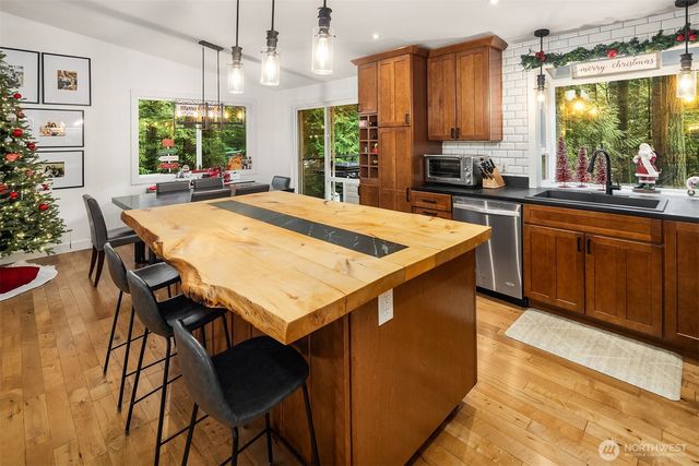 19841 NE 174th Street, Woodinville, WA 98077