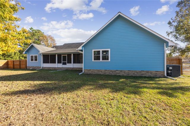 183 Rainbow Lane, Woodbine, GA 31569