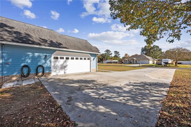 183 Rainbow Lane, Woodbine, GA 31569