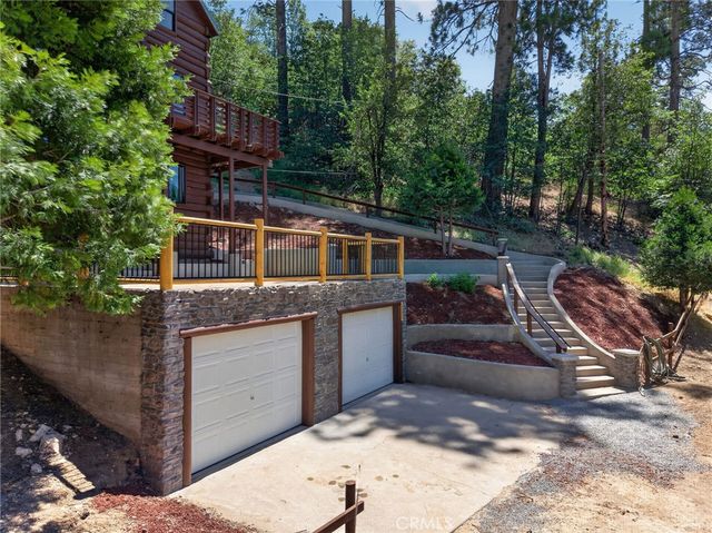 567 Maple Drive, Cedar Glen, CA 92321