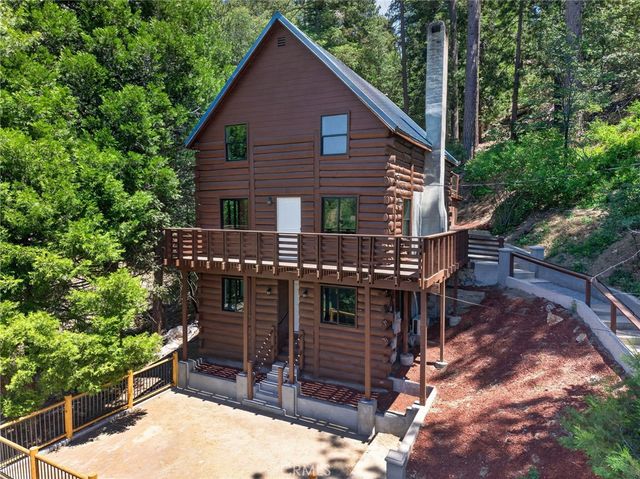 567 Maple Drive, Cedar Glen, CA 92321