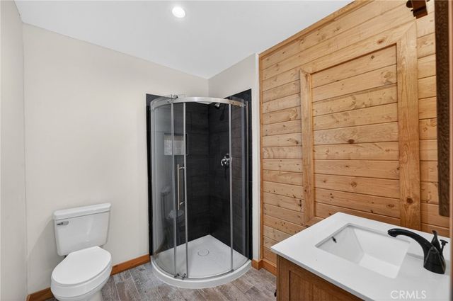 567 Maple Drive, Cedar Glen, CA 92321