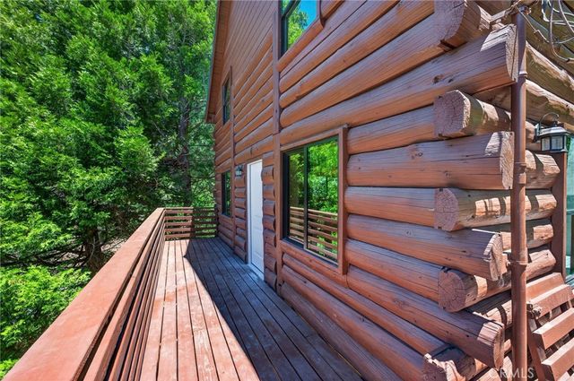 567 Maple Drive, Cedar Glen, CA 92321