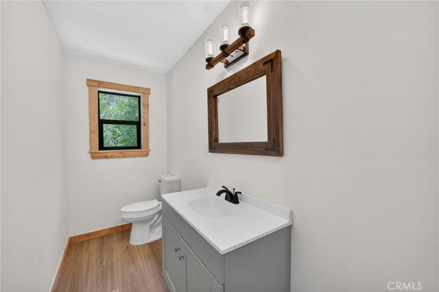 567 Maple Drive, Cedar Glen, CA 92321