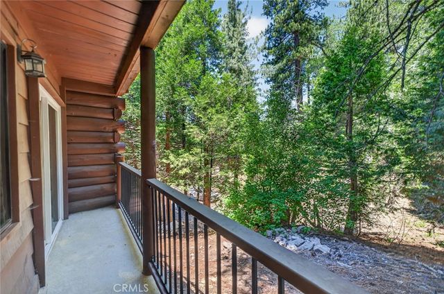 567 Maple Drive, Cedar Glen, CA 92321