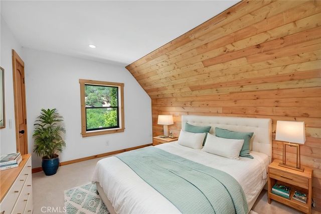 567 Maple Drive, Cedar Glen, CA 92321