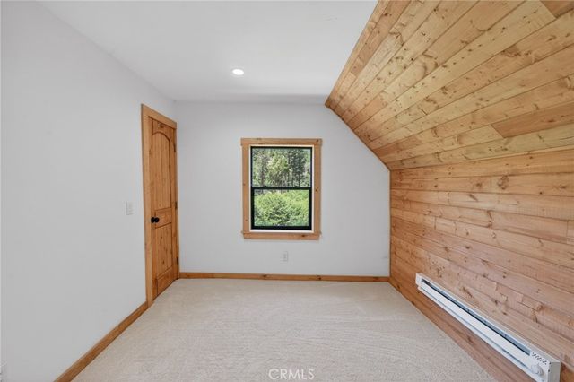 567 Maple Drive, Cedar Glen, CA 92321