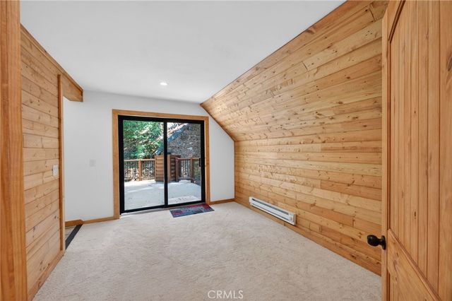 567 Maple Drive, Cedar Glen, CA 92321
