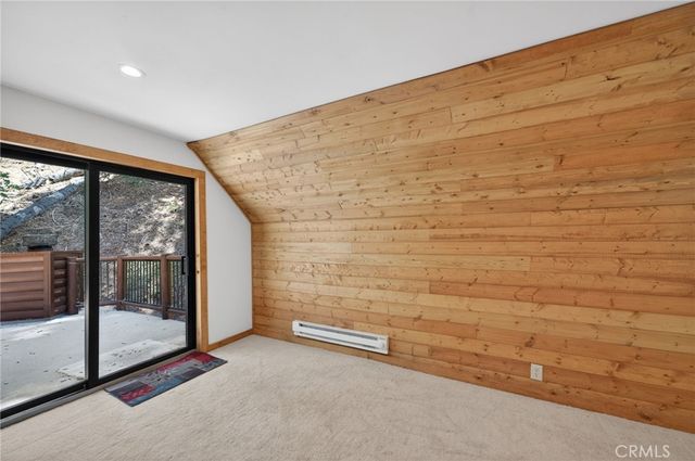 567 Maple Drive, Cedar Glen, CA 92321