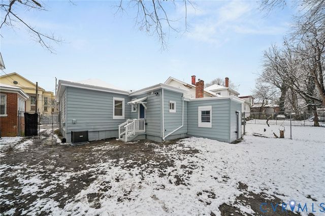 1127 W Washington St, Petersburg, VA 23803