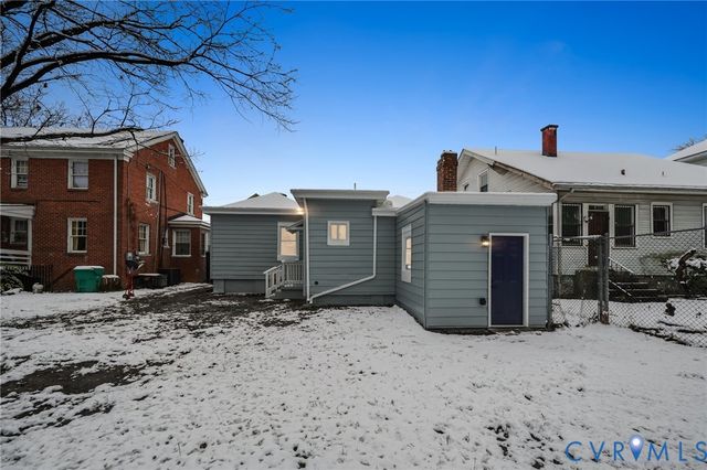 1127 W Washington St, Petersburg, VA 23803