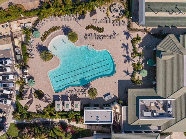 3099 Lancaster DR # 704, Naples, FL 34105