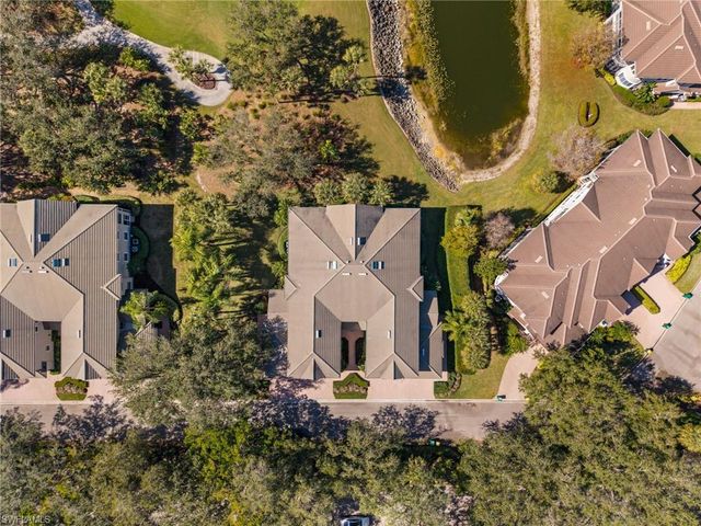 3099 Lancaster DR # 704, Naples, FL 34105